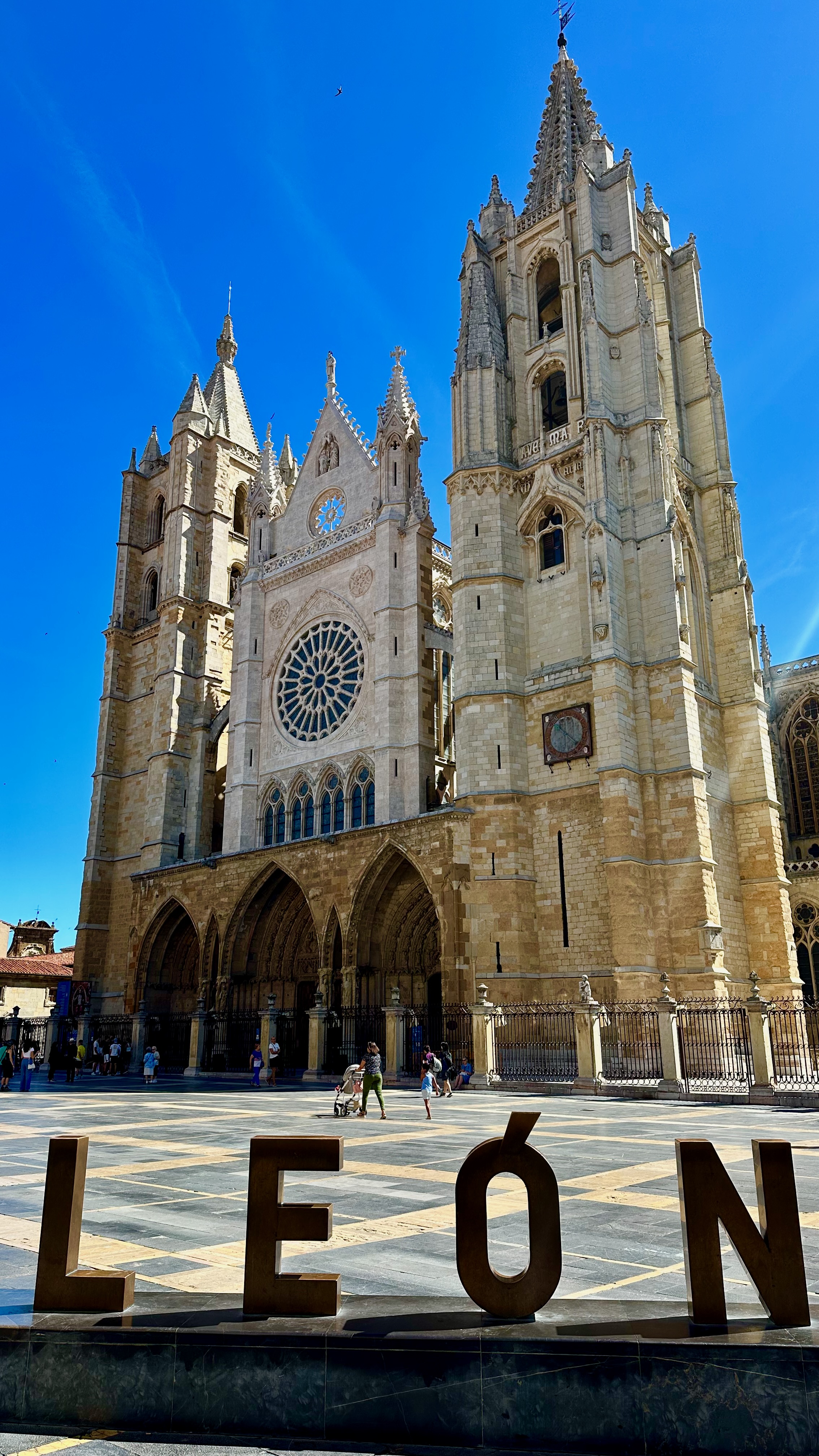 Day 20 - Mansilla de las Mulas to León